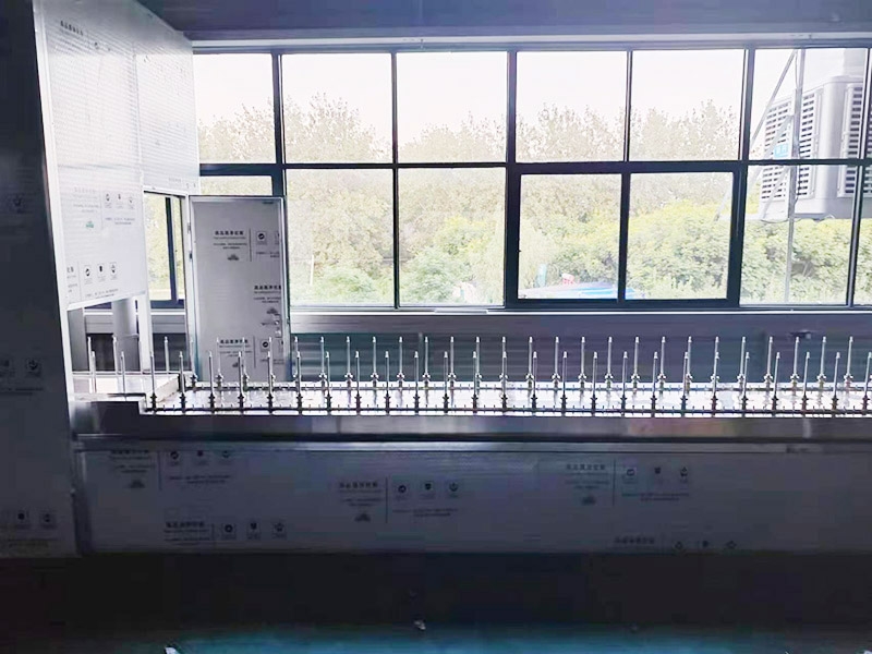 Glass spraying assembly line